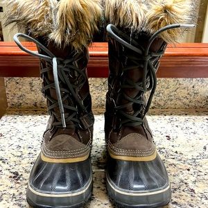 Sorel Joan of Arc Boots